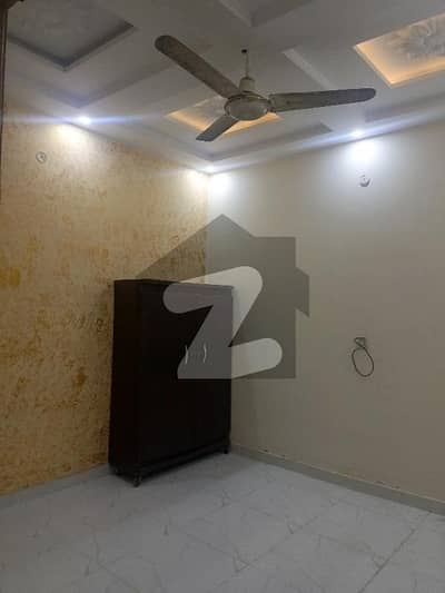 PCSIR Phase 2 Near to UCP university 3.5Marla Lower portion available for rent