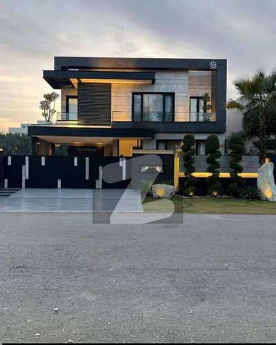 1 KANAL BREND NEW HOUSE FOR RENT IN DHA PHASE 6 HOT BLOCK