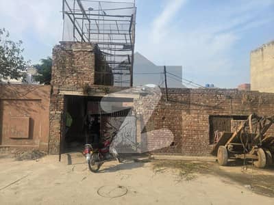 Prime Location 9 Marla Residential Plot For Grabs In Harbanspura