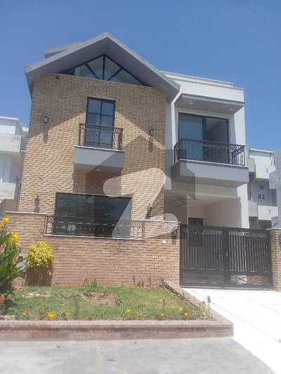 BEAUTIFULL HOUSE FOR RENT
