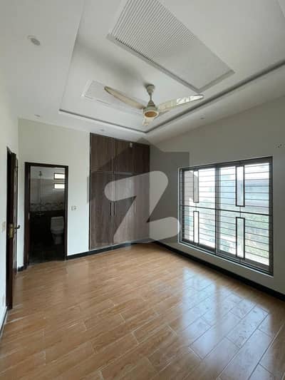 5 Marla Used House Available For Sale In Formanites Housing Scheme