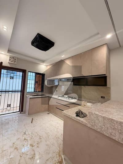 Portion Available for Rent in Gulberg greens