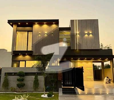 ڈی ایچ اے فیز 7 ڈیفنس (ڈی ایچ اے),لاہور میں 5 کمروں کا 1 کنال مکان 11.0 کروڑ میں برائے فروخت۔