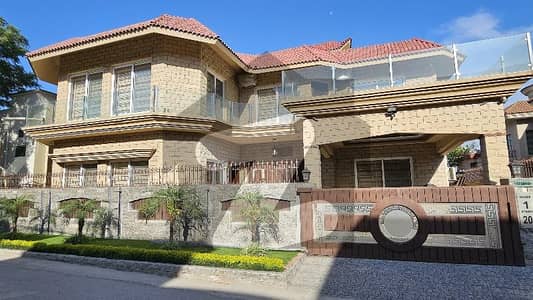 Corner new furnished designer house in chaklala scheme 3