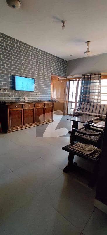 600 Yard Double Storey Bungalow For Sale In Gulshan-E-Iqbal Near Disco Bakers