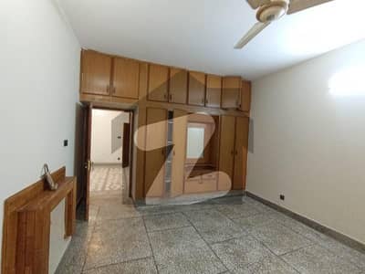 Get Your Hands On House In Islamabad Best Area