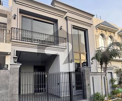 5 Marla House Available For rent