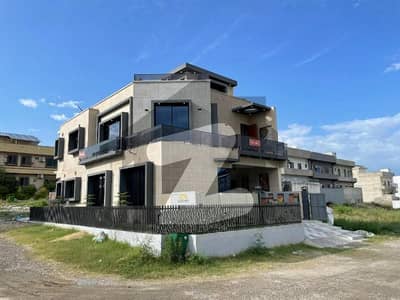 Corner sale The Ideally Located House For An Incredible Price Of Pkr Rs. 41000000