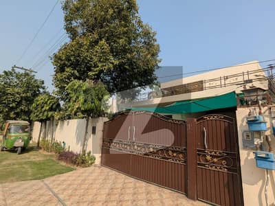 BRAND NEW 2-KANAL (1 KANAL LAWN & 1 KANAL HOUSE) ELEGANT AND SUPER HOT LOCATED BUNGALOW IS AVAILABLE IN THE BEST BLOCK OF DHA LAHORE.