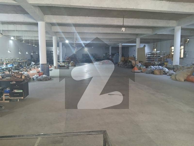 ملتان روڈ لاہور میں 7 کمروں کا 4 کنال فیکٹری 13.5 کروڑ میں برائے فروخت۔ ملتان روڈ لاہور میں 7 کمروں کا 4 کنال فیکٹری 13.5 کروڑ میں برائے فروخت۔