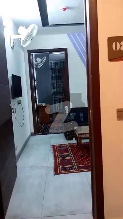 گلبرگ ایرینا مال گلبرگ گرینز,گلبرگ,اسلام آباد میں 1 کمرے کا 3 مرلہ فلیٹ 1.4 کروڑ میں برائے فروخت۔