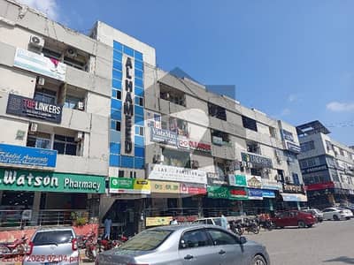جی ۔ 11 مرکز جی ۔ 11,اسلام آباد میں 2 مرلہ Studio دکان 5.5 کروڑ میں برائے فروخت۔