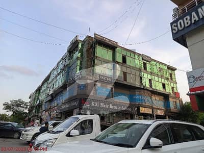 جی ۔ 11 مرکز جی ۔ 11,اسلام آباد میں 2 مرلہ Studio دکان 3.75 کروڑ میں برائے فروخت۔