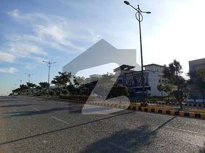 ٹاپ سٹی 1 - بلاک سی ٹاپ سٹی 1,اسلام آباد میں 1 کنال رہائشی پلاٹ 2.15 کروڑ میں برائے فروخت۔