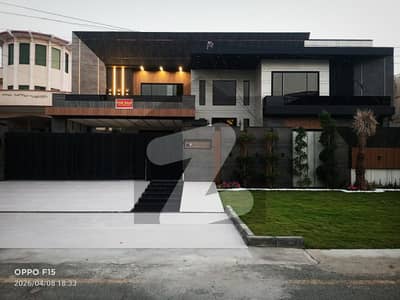 2 KANAL BRAND NEW MODERN HOUSE FOR SALE IN IZMIR TOWN