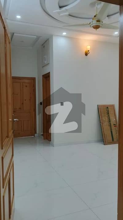 To Rent You Can Find Spacious Upper Portion In Mumtaz City