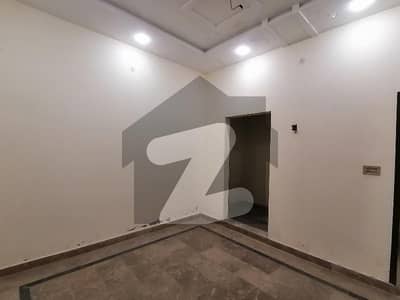 Spacious 10 Marla House Available For sale In Gulshan-e-Ravi - Block B