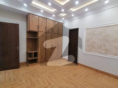 Ideal House For sale In Gulshan-e-Ravi - Block H