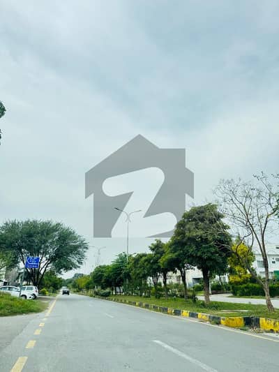 ڈی ۔ 12/2 ڈی ۔ 12,اسلام آباد میں 1 کنال رہائشی پلاٹ 10.35 کروڑ میں برائے فروخت۔