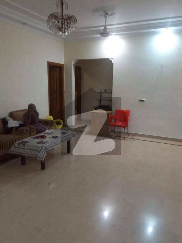 Defence 300 Yards Bungalow For Rent Defence 300 Yards Bungalow For Rent