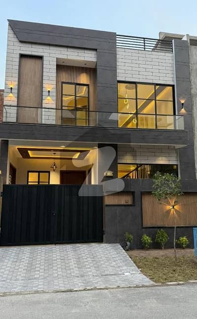 Double Storey 5 Marla House Available In Royal Orchard - Block F For Sale