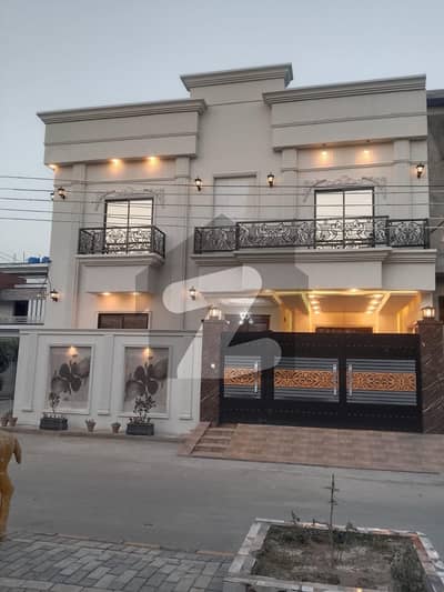 Ideally Located Corner House Of 5 Marla Is Available For Sale In Multan