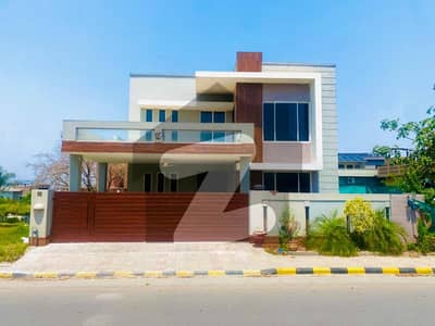 1 Kanal House For Rent DHA2 Near ExpressHighWay