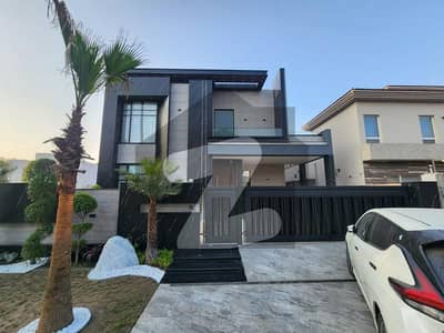 PHASE 6 1-KANAL FULL FURNISHED HOUSE FOR SALE
