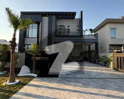 1 KANAL FULLY FURNISHED BRAND NEW BUNGALOW FOR SALE IN PHASE 6 DHA LAHORE