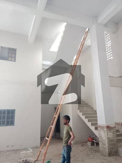 کورنگی - سیکٹر 7/اے کورنگی انڈسٹریل ایریا,کورنگی,کراچی میں 2 کنال Studio گودام 7.5 لاکھ میں کرایہ پر دستیاب ہے۔