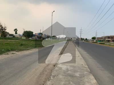 4 KANAL POSSESSION OPEN PLOTS MAIN 150 - FT ROAD BACK