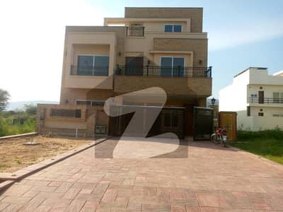 Elegant 6 Bedroom House Available in Prime Location D-12