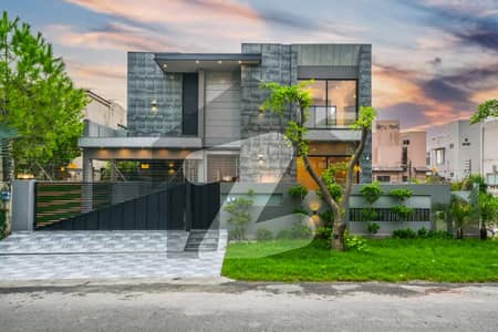 Eyes Catching 1 Kanal Brand New Mdern Design House For Sale