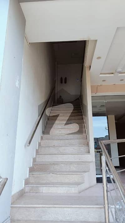 2 Bed flat , near Bahria int'l hospital for Rent