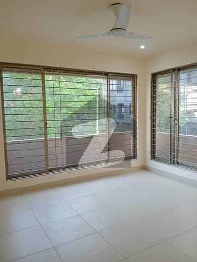 Like Brand New 1 Kanal Luxury House for Sale in E-11 Islamabad