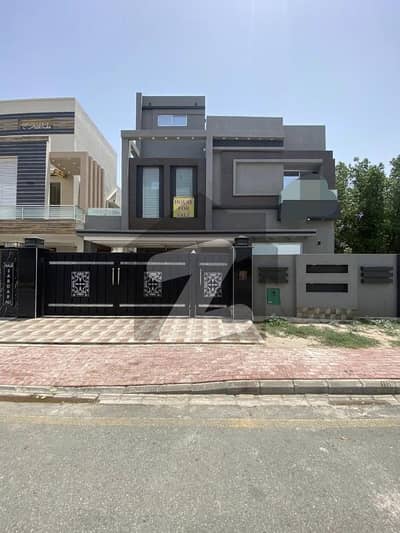10 Marla House For Sale in Sector F Bahria Town Lahore