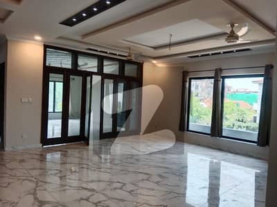 Upper Portion Is Available For Rent Upper Portion Is Available For Rent