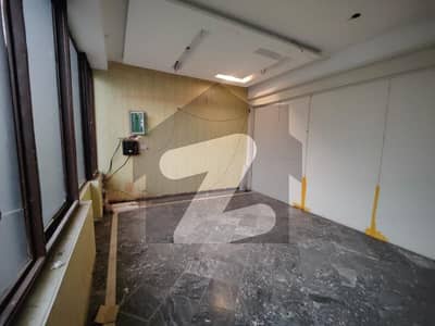 7 Marla Commercial 1st Floor For Rent In Phase 1 DHA Lahore