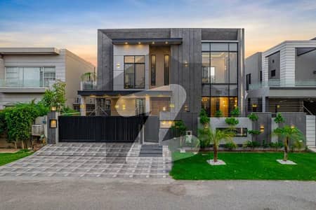 1 Kanal Top Class Luxury House Near Park & Mosque