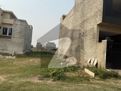 8 marla plot for sale in bismillah housing scheme phase 1