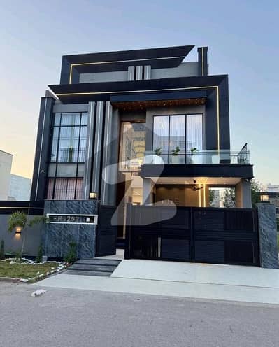 Unoccupied Prime Location House Of 10 Marla Is Available For sale In Citi Housing Society