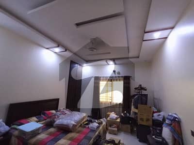 ڈی ایچ اے فیز 7 ڈی ایچ اے ڈیفینس,کراچی میں 2 کمروں کا 12 مرلہ زیریں پورشن 1.55 لاکھ میں کرایہ پر دستیاب ہے۔