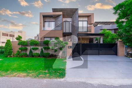 Fully Furnished 1 Kanal Modern Design Top Class House For Sale