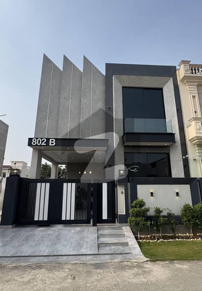 ڈی ایچ اے فیز 6 ڈیفنس (ڈی ایچ اے),لاہور میں 4 کمروں کا 10 مرلہ مکان 2.35 لاکھ میں کرایہ پر دستیاب ہے۔