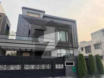 10 Marla Luxury Home on 60ft Wide Road Nishtar Block Near Imtiaz Mall 10 Marla Luxury Home on 60ft Wide Road Nishtar Block Near Imtiaz Mall