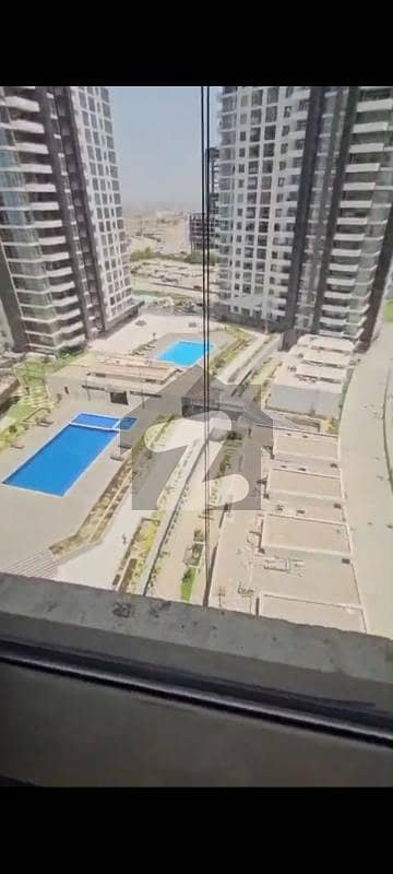 EMAAR OCEANFRONT 3BED FURNISHED APARTMENT AVAILABLE ON RENT IN PEARL TOWERS. EMAAR OCEANFRONT 3BED FURNISHED APARTMENT AVAILABLE ON RENT IN PEARL TOWERS.