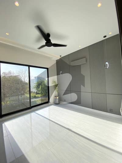 10 Marla Upper Portion Available For Rent In Green City