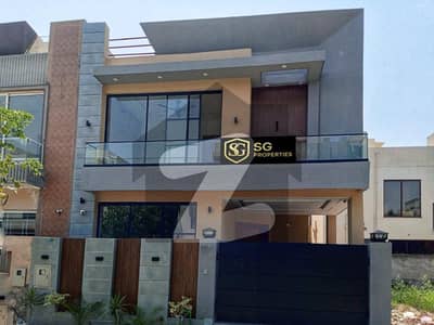 Prime location Near To Park 5 Marla House For Sale In DHA 9 Town , Lahore