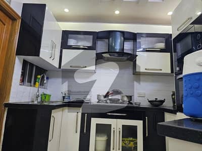 Gulistan-e-Jauhar - Block 14 Flat Sized 1400 Square Feet