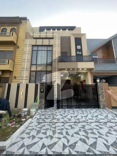 Affordable Prime Location House Available For sale In Citi Housing Society